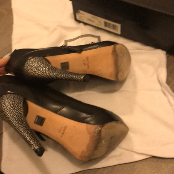 Herve Leger bootie size 7.5 - Picture 5 of 6